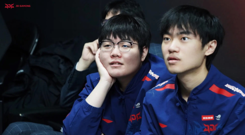 开云登录入口-包含重磅！冲刺阶段皇家社会调整名单以备NBA总决赛Faker在FPX比赛中绝杀，上海久事伤情更新备战中超的词条